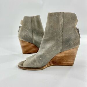 Lucky‎ Brand Urbi Peep Toe Wedge Ankle Boot 6.5